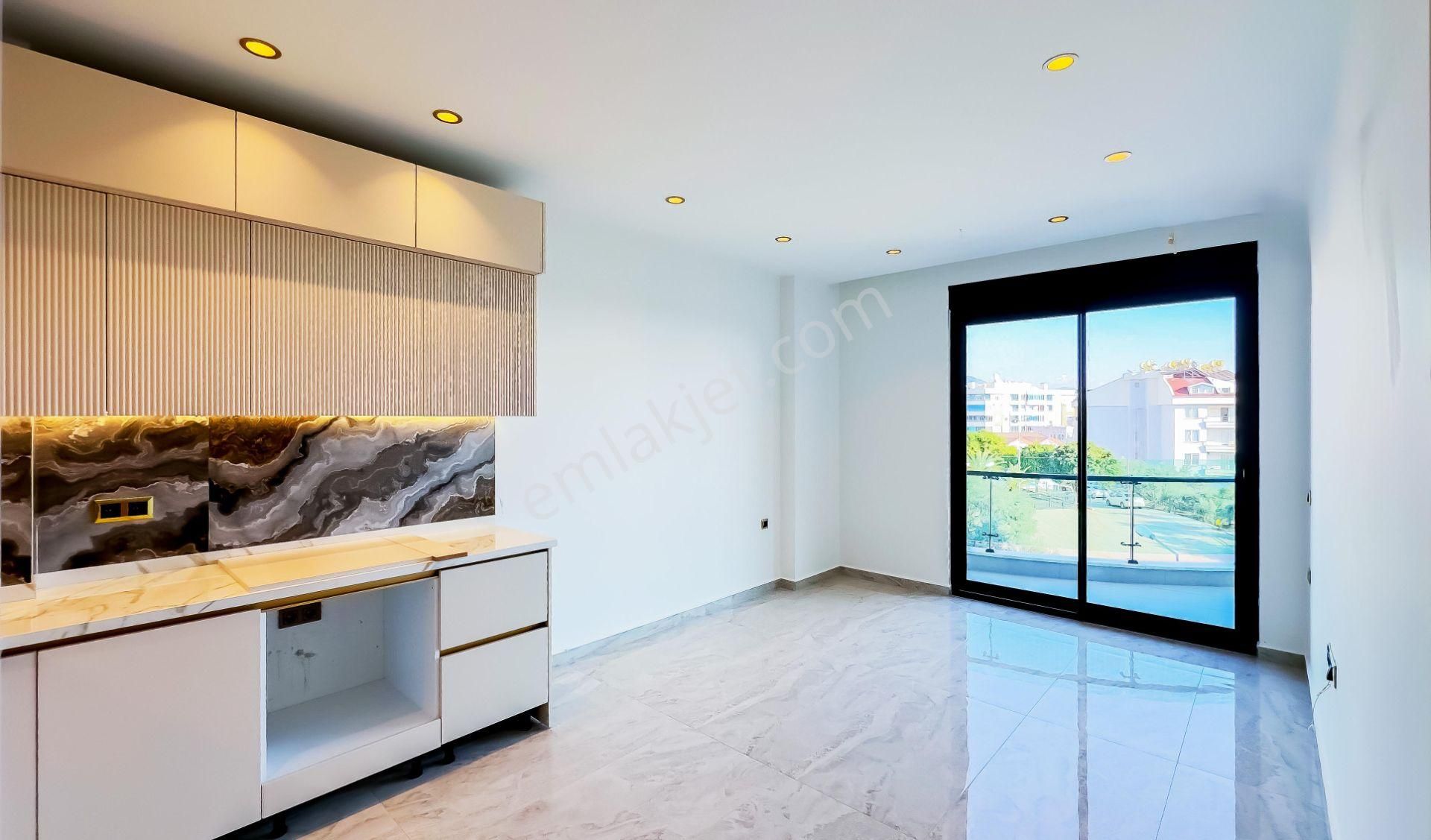 Alanya Tosmur Da Denize 100 Mt. Mesafede Ultra Lüks Komplekste 1+1 Sıfır Daire - Görsel 28