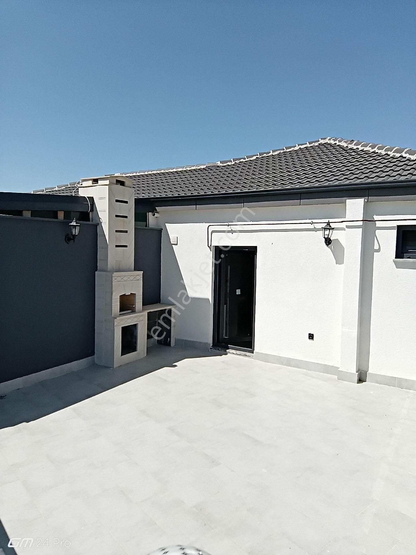 Satılık Havuzlu Lüks Tripleks Villa - Görsel 28