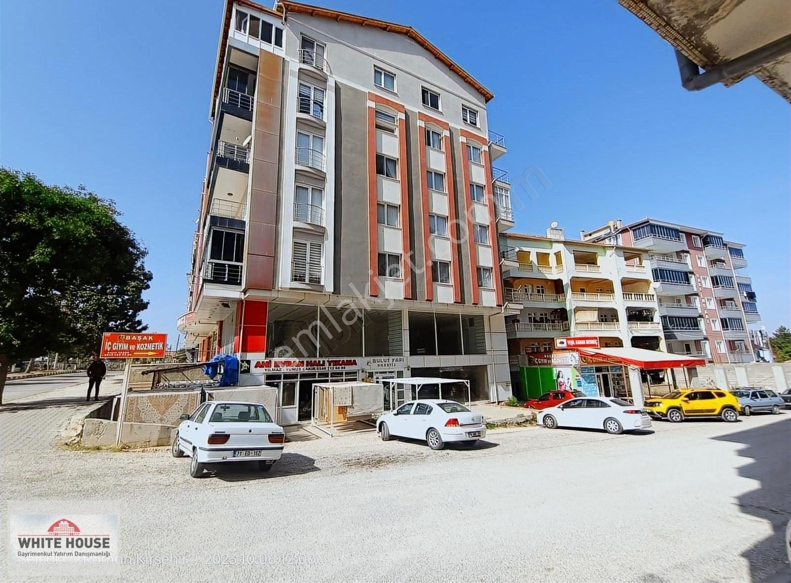 Kaman Yeni Satılık Dükkan & Mağaza KAMAN-YENİ MAH.ATATÜRK CAD. 275 M2 DÜZ GİRİŞ DÜKKAN 3.200.000 TL