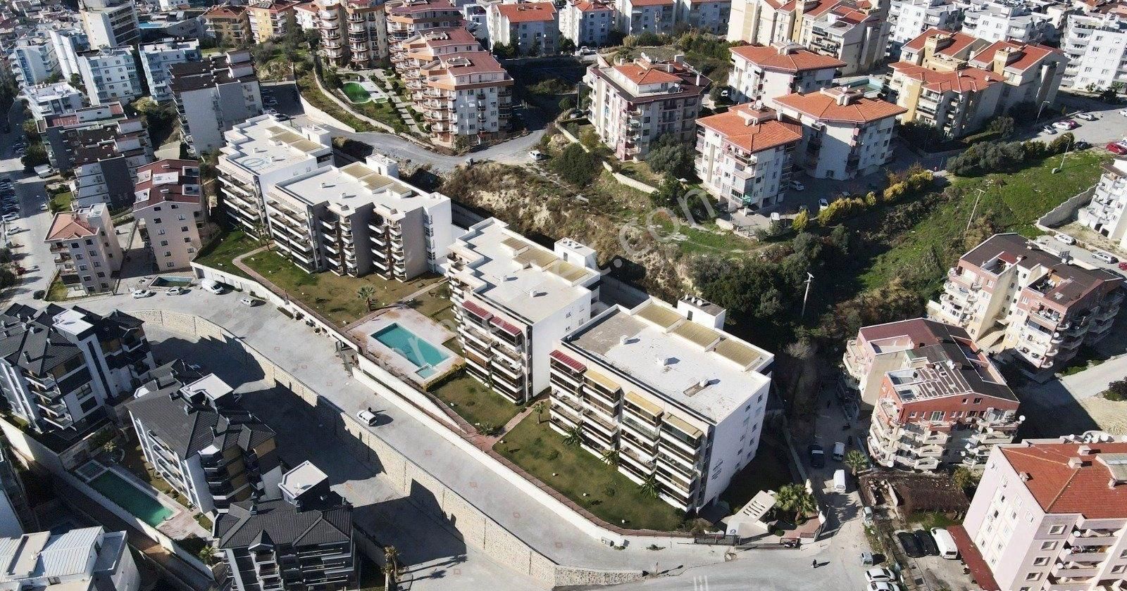 Kuşadası Ege Satılık Daire EGE MAHALLESİ MERKEZİ KONUMDA  SATILIK 2+1 DAİRE