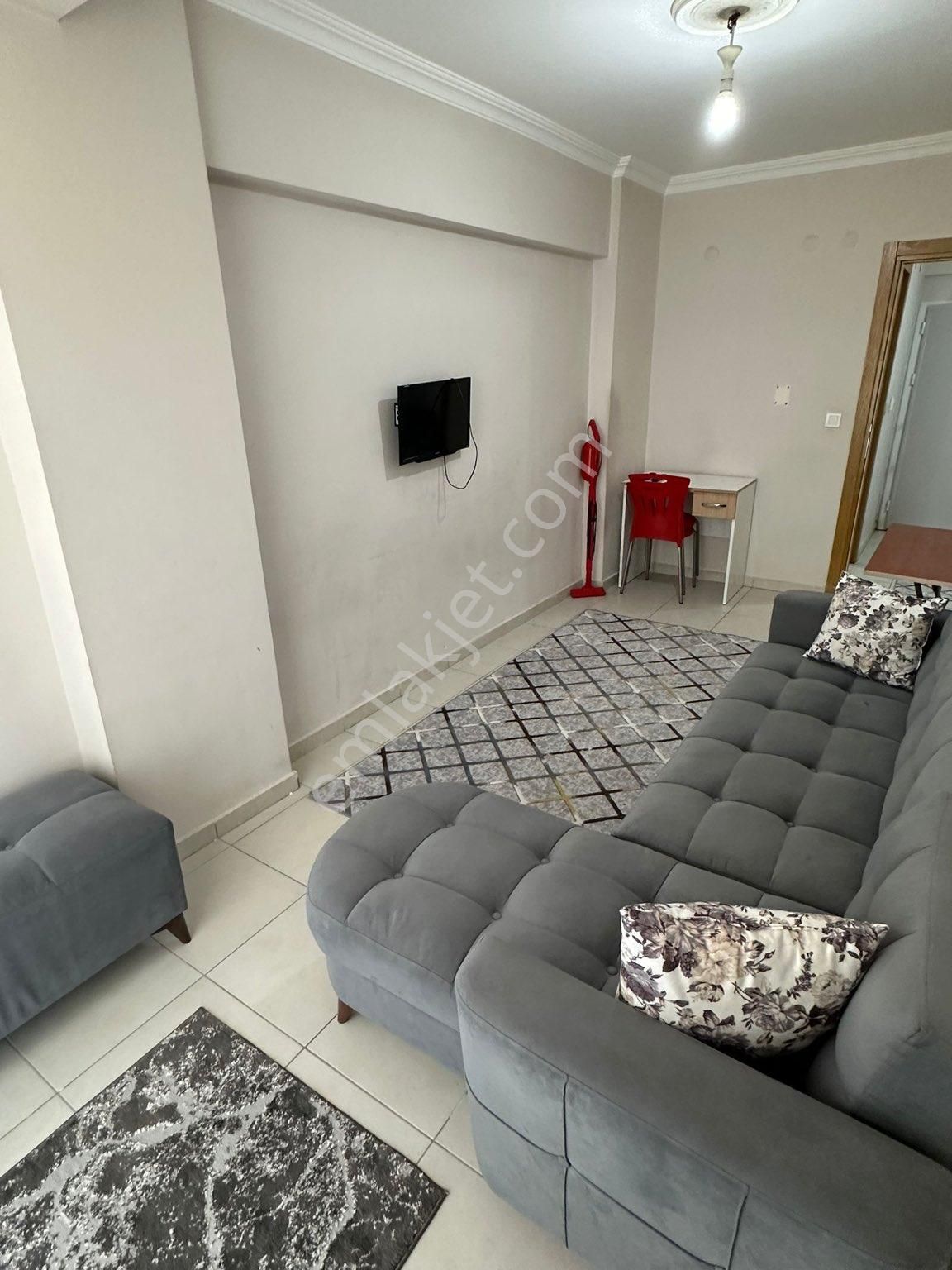Isparta merkez - i̇yaş mevki̇ hanedan restron arkasi 2+0 son kat ki̇ralik 2+0 12.000₺