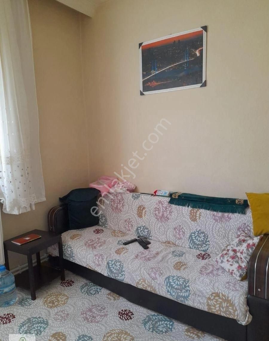 Selçuklu Cumhuriyet Satılık Daire CUMHURİYETTE TRAMVAYA 300 METRE 2+1 SATILIK DAİRE