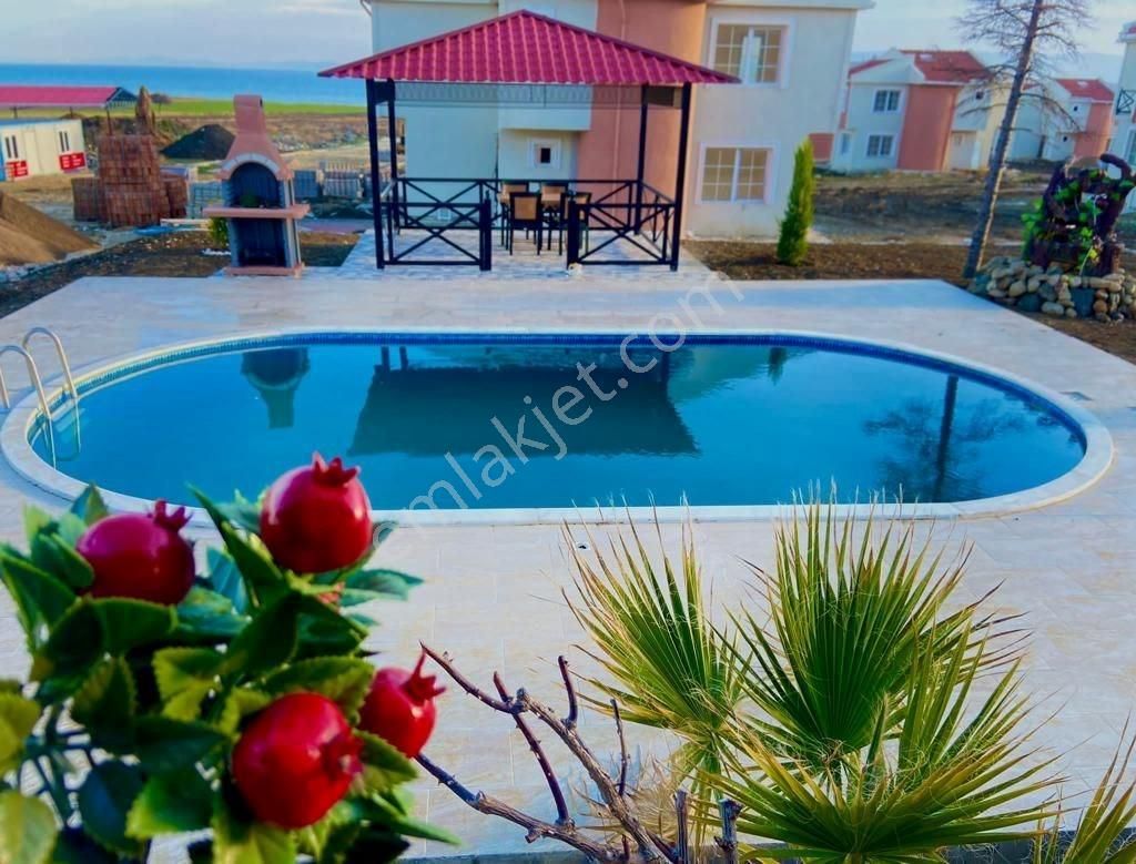 Gelibolu Demirtepe Köyü Satılık Villa Çanakkale'de Bayram Özel Fiyat İle Yeni Müstakil Villalarımız