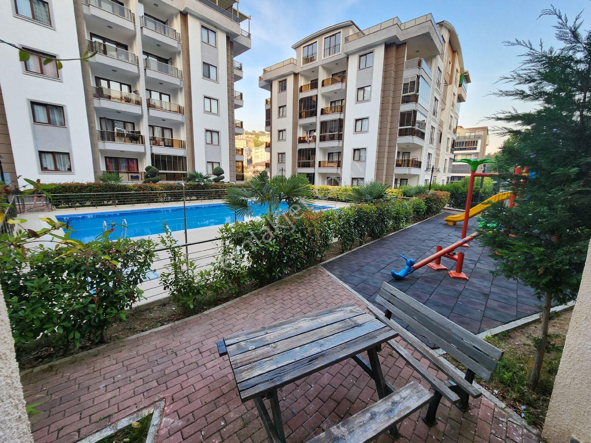 Mudanya Güzelyalı Eğitim Satılık Daire  DİALOG FSM DEN GÜZELYALI DA SİTE İÇİ LÜKS 6+1 SATILIK DUBLEKS DAİRE