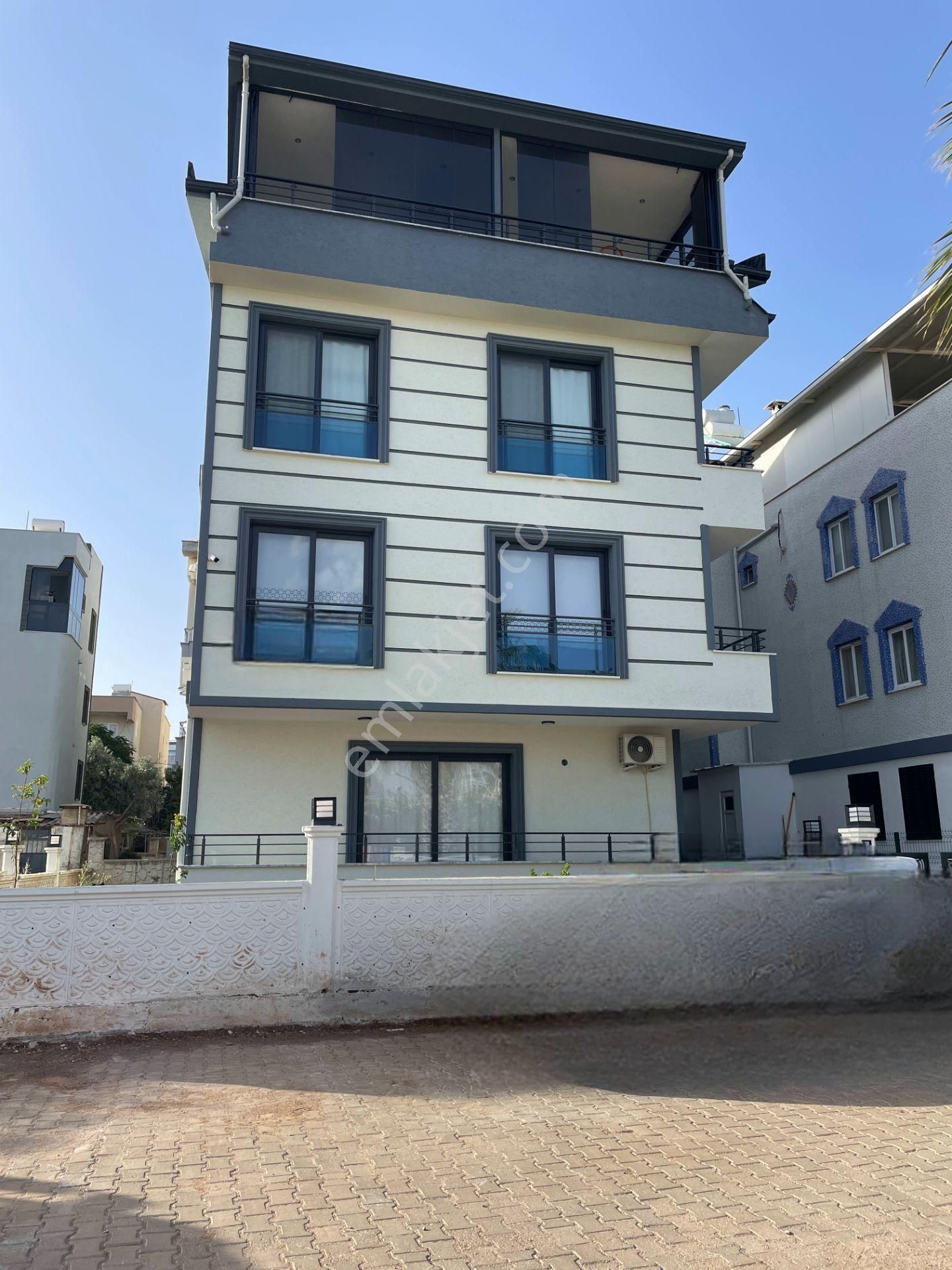 Didim Cumhuriyet Satılık Daire  DİDİM in TAM GÖBEĞİNDE MERKEZ de 1+1 DAİRE 