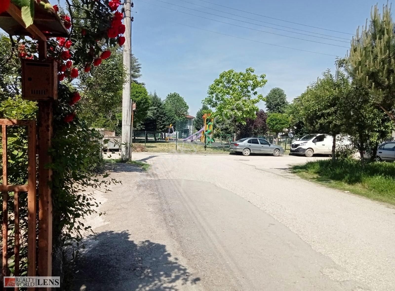 Düzce Merkez Aziziye Mahallesi Hastane Yakını Satılık 4+1 Daire - Görsel 9