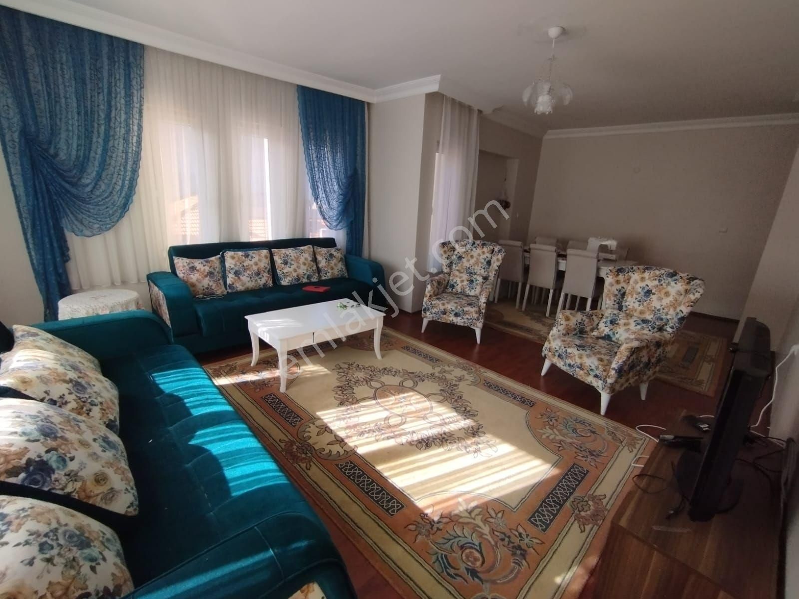 Hacı Kaplanlar Mahallesi Atatürk Caddesi Cepheli Arakat Kombili Geniş Daire - Görsel 19