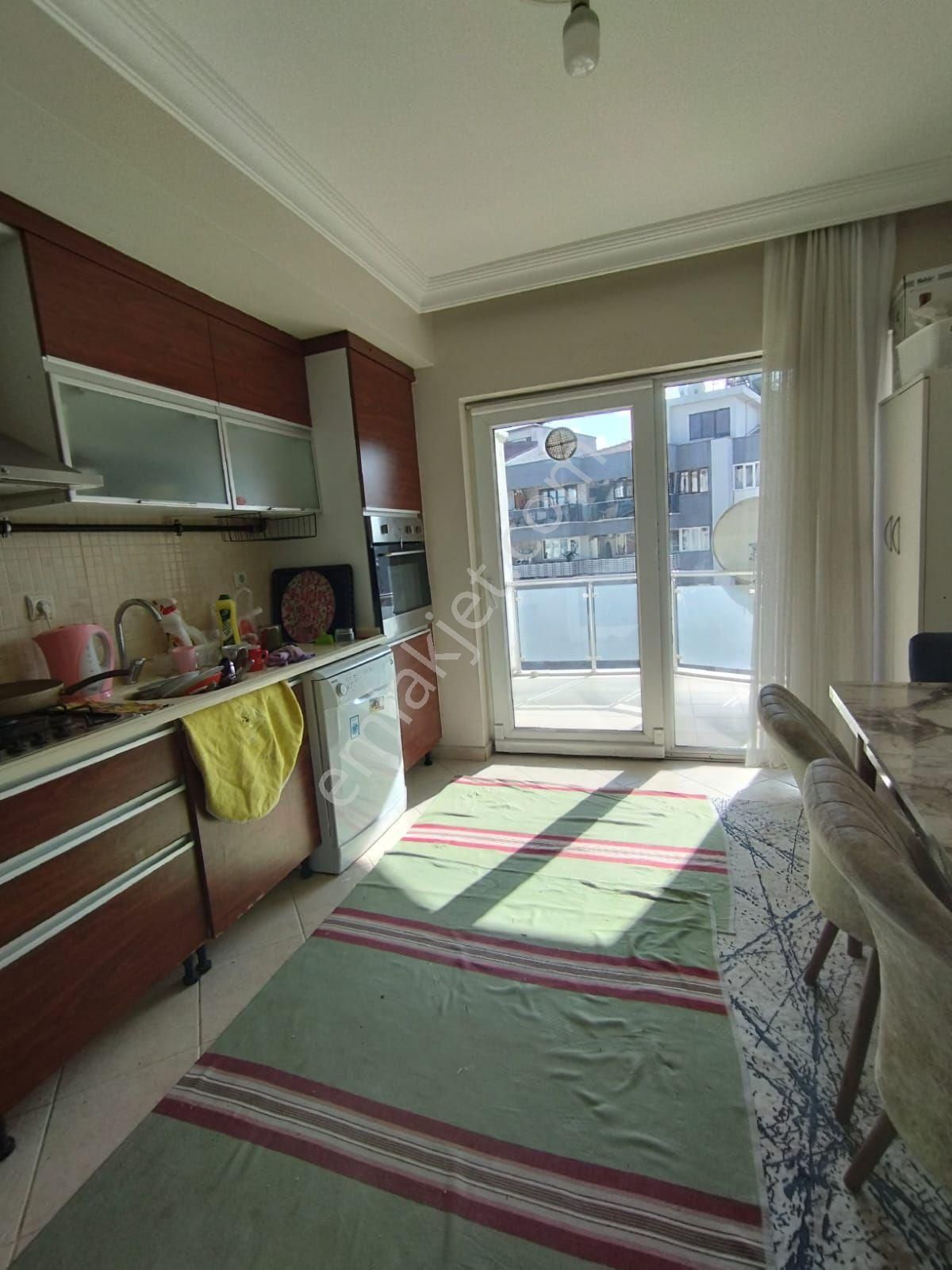 Hacı Kaplanlar Mahallesi Atatürk Caddesi Cepheli Arakat Kombili Geniş Daire - Görsel 7