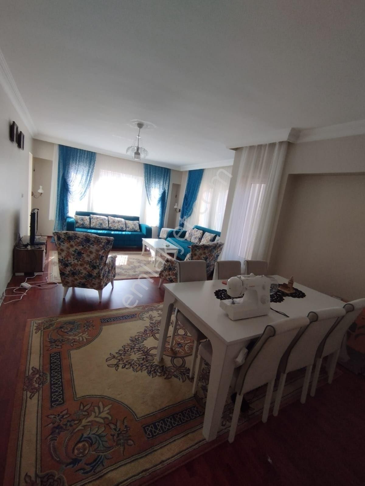 Hacı Kaplanlar Mahallesi Atatürk Caddesi Cepheli Arakat Kombili Geniş Daire - Görsel 3