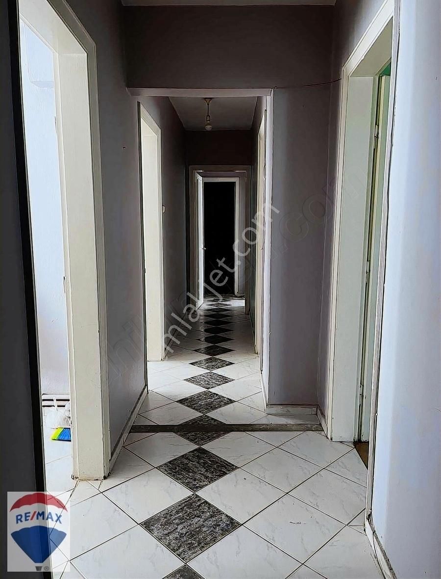 Lüleburgaz Yılmaz Satılık Daire ESKİ EDİRNE CADDESİ ÜZERİNDE 3+1 SATILIK DAİRE