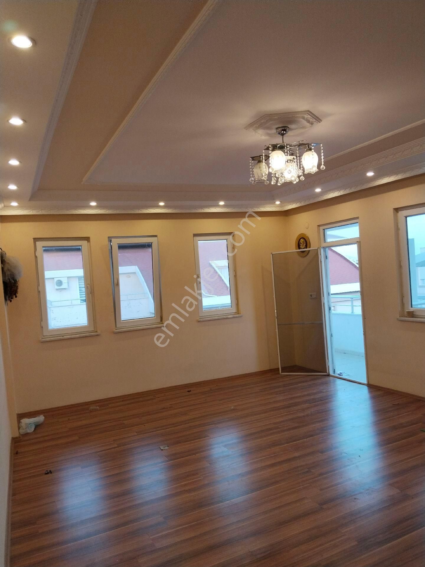 Alanya Cikcilli Kiralık Daire Alanya merkez Cikcilli mahallesi alanyum arkası kiralık geniş daire 