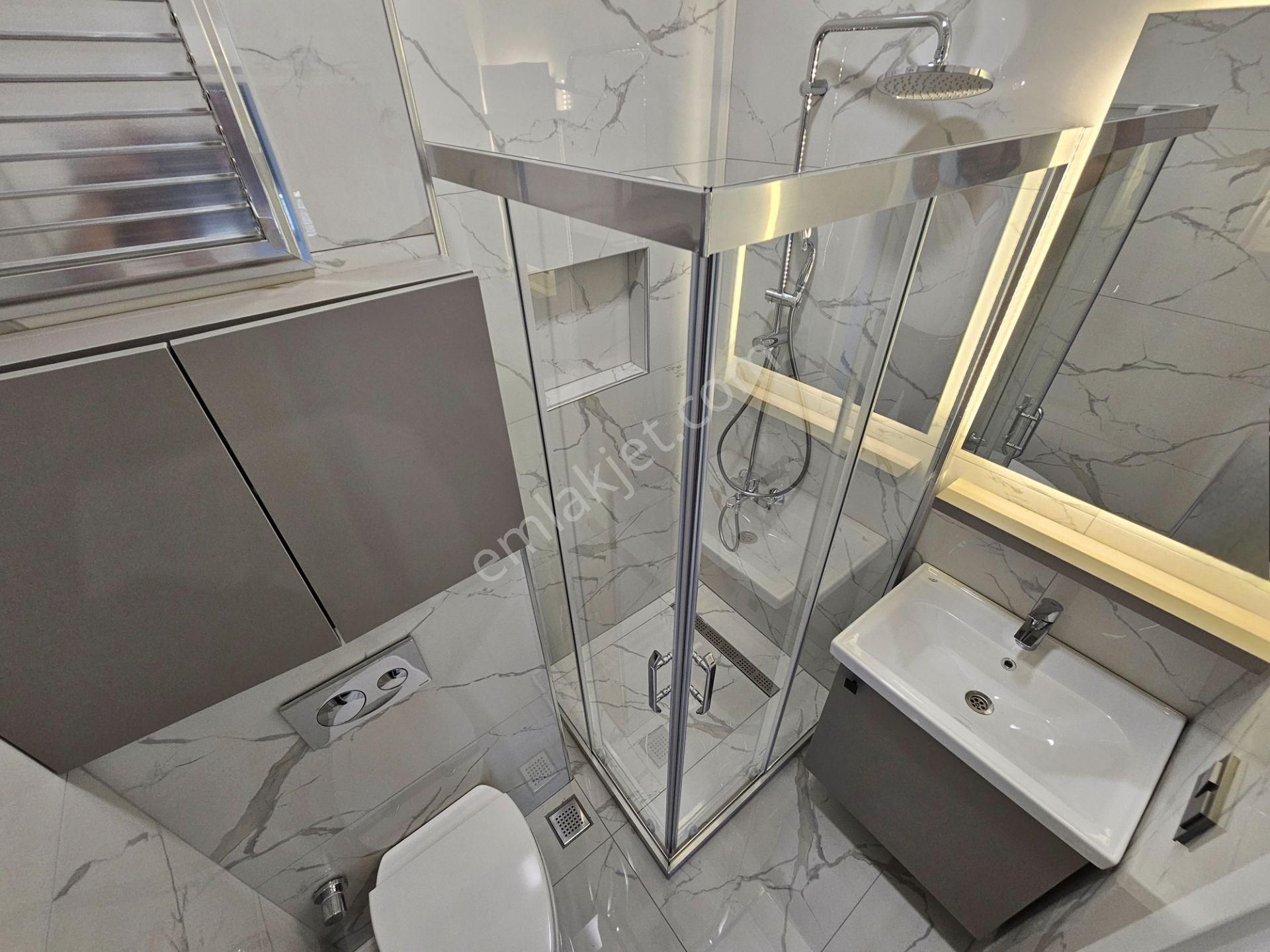 Eu Gayrimenlulden Balıkesir Edremit Güre'de Asansörlü Yerden Isıtmalı 5+1 Villa - Görsel 16