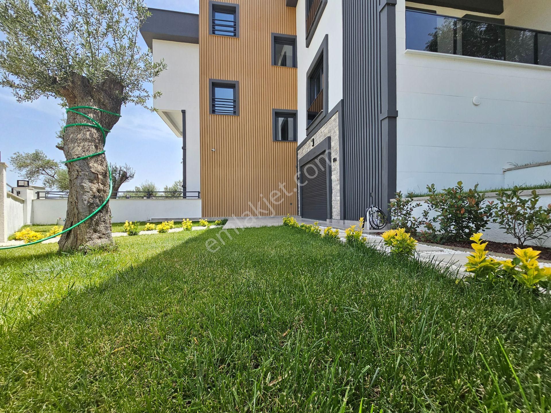 Eu Gayrimenlulden Balıkesir Edremit Güre'de Asansörlü Yerden Isıtmalı 5+1 Villa - Görsel 34