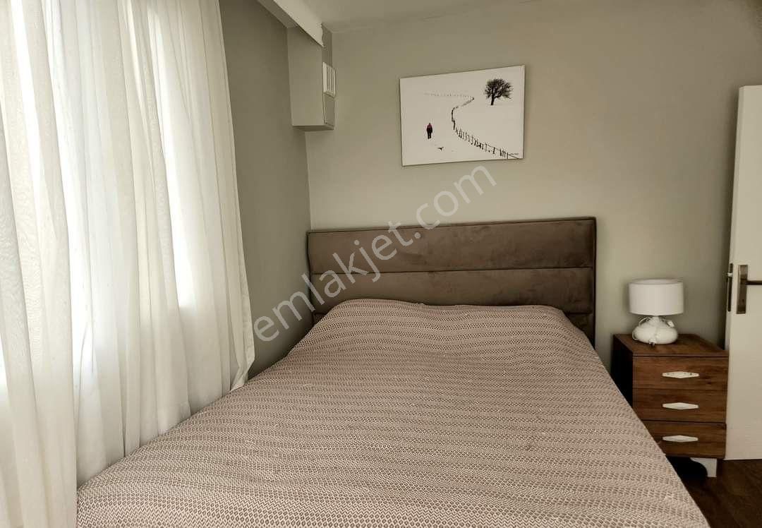 Çeşme 16 Eylül Kiralık Daire Çeşme Merkezde Sezonluk Kirslık Daire