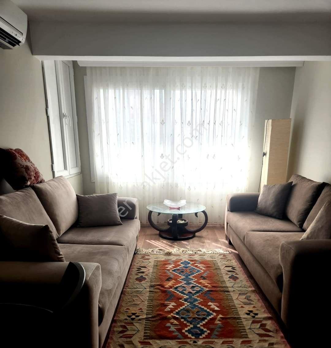 Çeşme Merkezde Sezonluk Kirslık Daire - Görsel 4