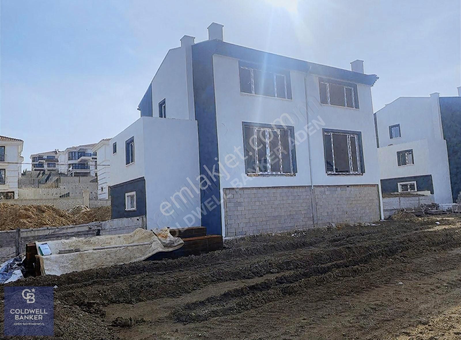 Sincan Alcı Satılık Villa SİNCAN TEMELLİ ALCI MAH. DE ACİL SATILIK VİLLA