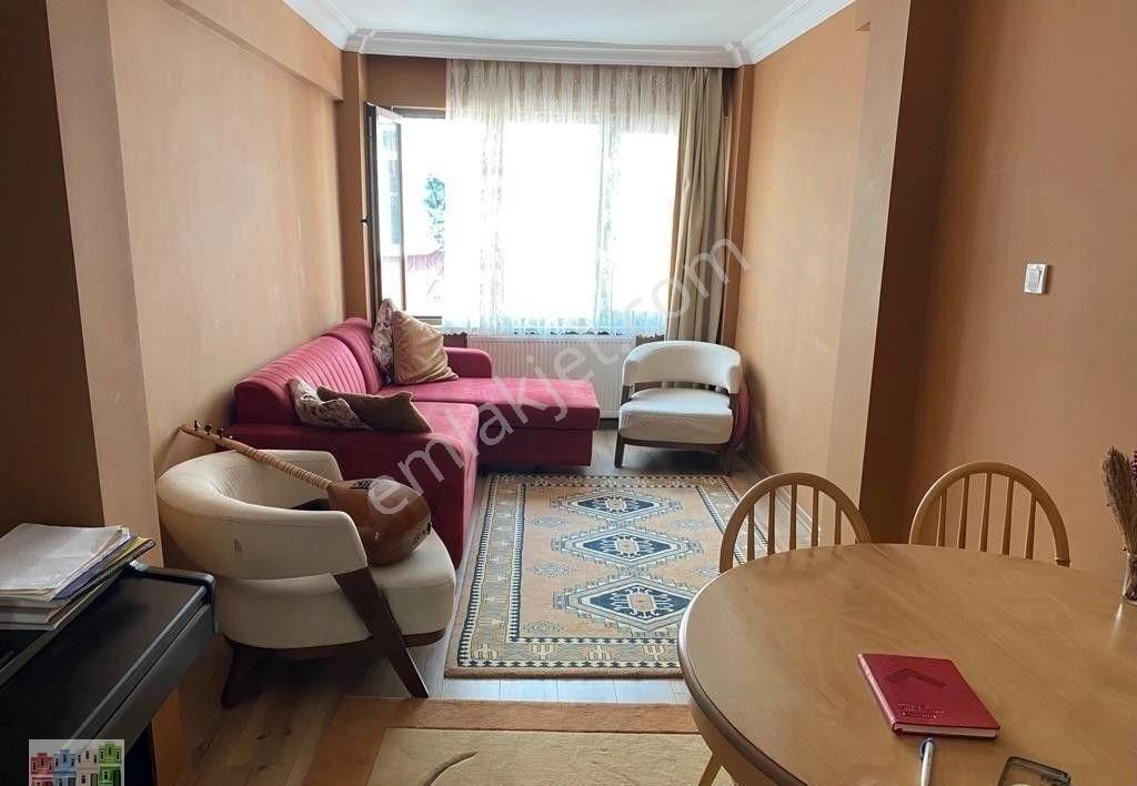 Fatih Ayvansaray Satılık Daire BALAT MERKEZDE FULL YAPILI SATILIK DAİRE 2+1