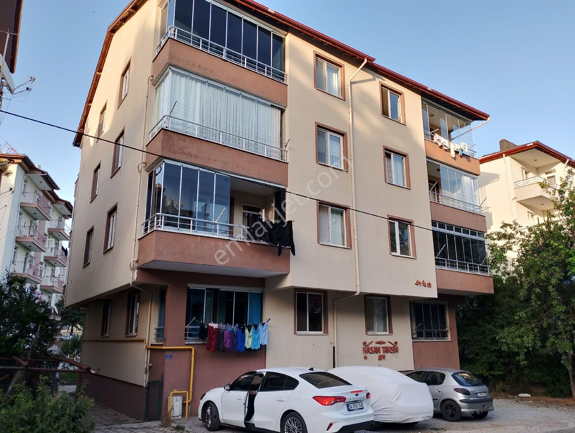 Seydişehir Hacı Seyit Ali Satılık Daire belediye civarı ara kat 