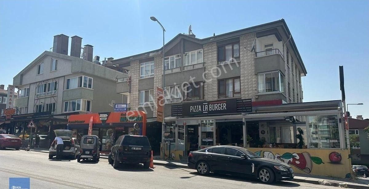 Çankaya Aşağı Öveçler Satılık Daire KABİL CADDESİ ÜZERİNDE ARA KAT MASRAFSIZ