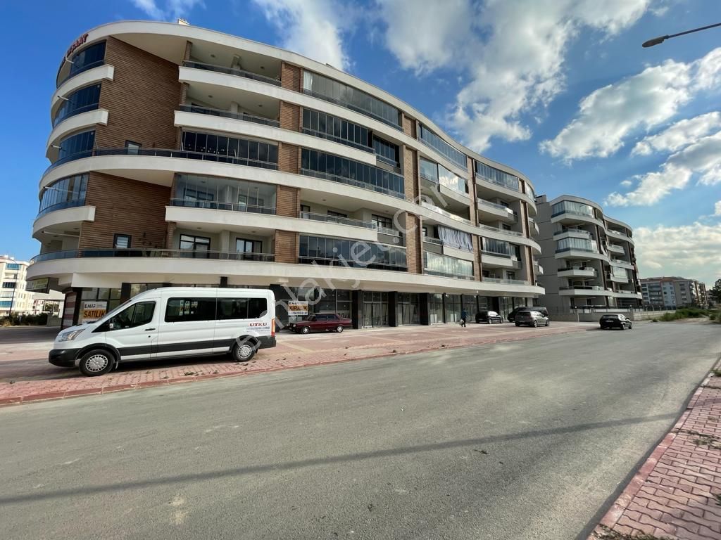 Karatay Yediler Satılık Dükkan & Mağaza  EMİR YATIRIMDAN PARK CEPHE TOPLAMDA 800 M2 SATILIK DÜKKAN