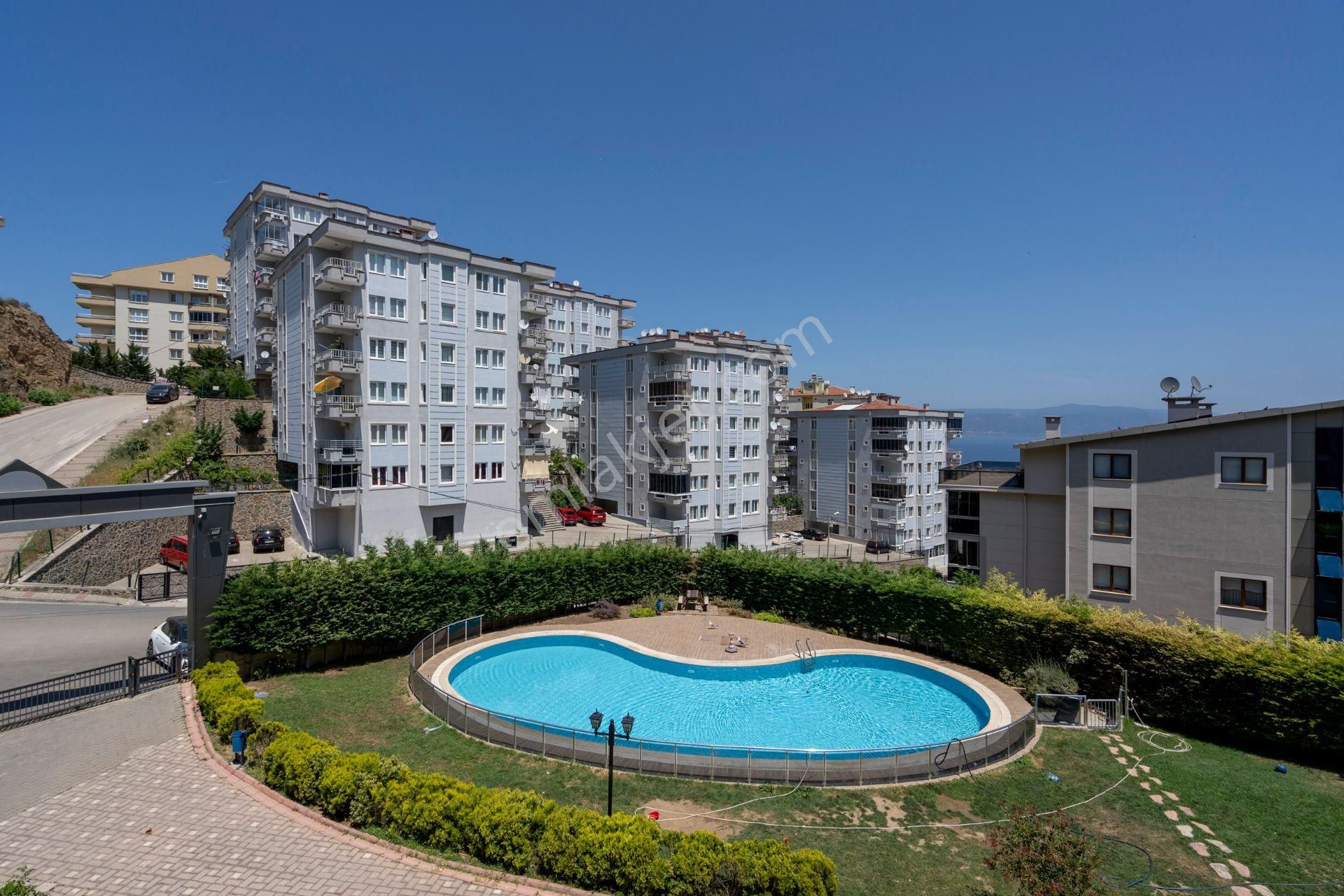 Mudanya Halitpaşa Satılık Daire  DİALOG BAKİ MUDANYA HALİTPAŞA DENİZ MANZARALI SATILIK 3+1 DAİRE