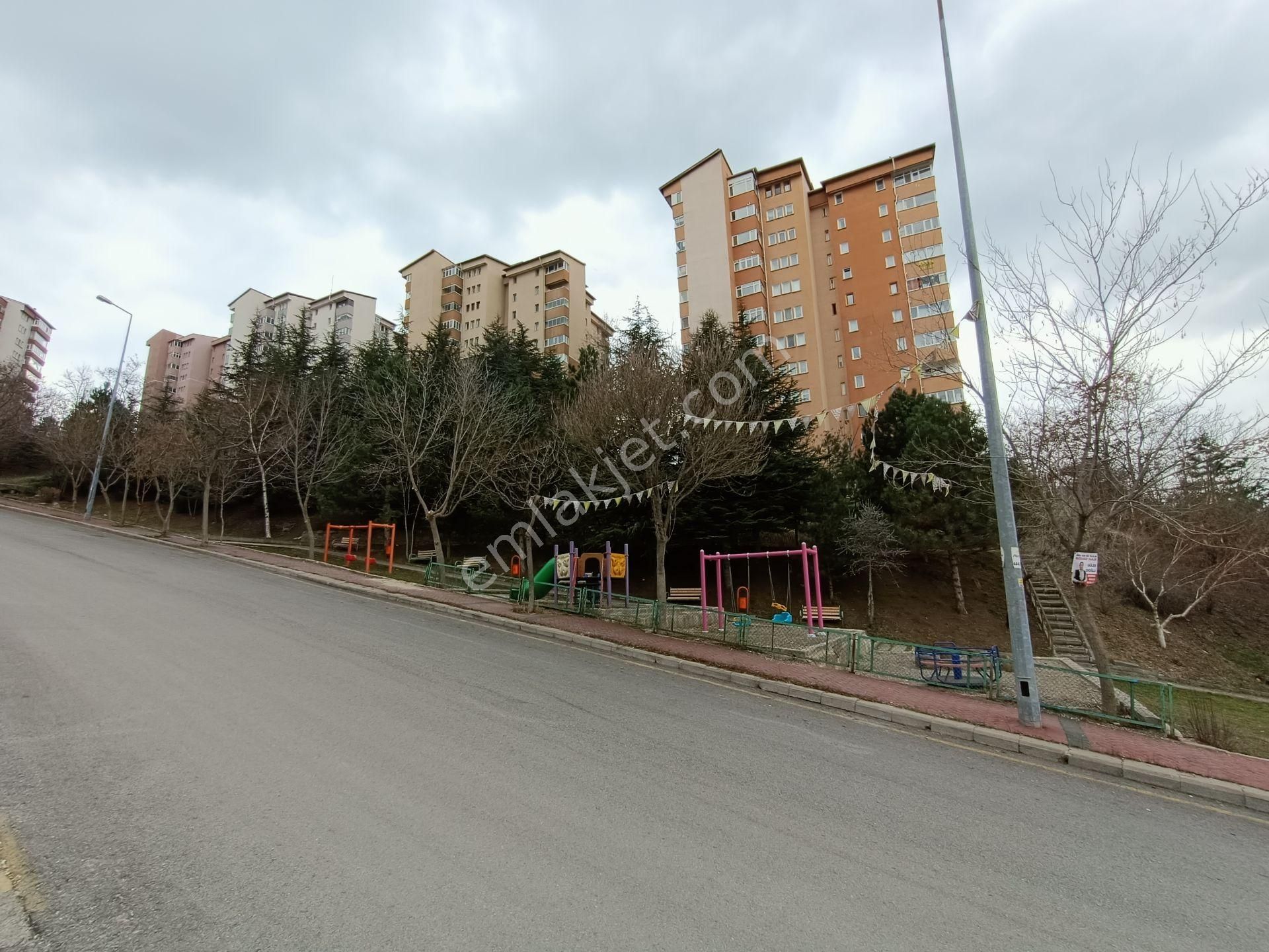 Çankaya Keklik Pınarı Satılık Daire  ASYAPIDAN 3+1+KİLER 125m2 ÇİFT ASANSÖRLÜ LÜKS KALORİFERLİ 