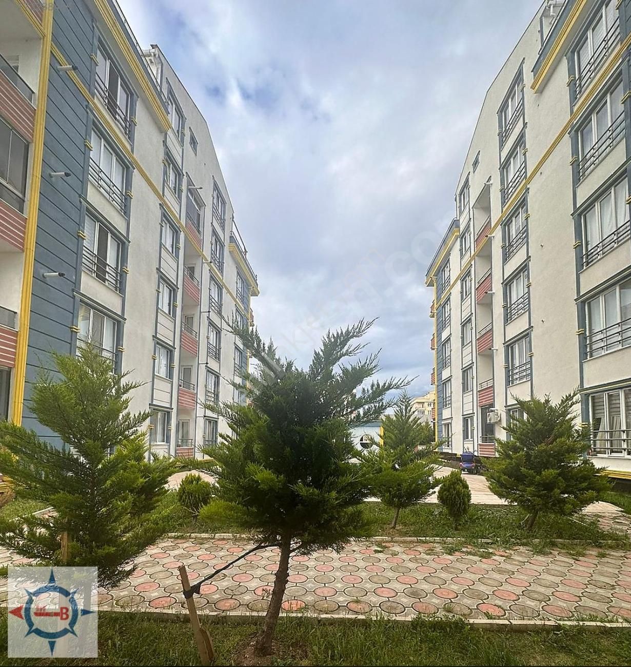 Kırklareli Merkez Atatürk Satılık Daire  KIRKLARELİ MERKEZ ATATÜRK MAHALLESİ 1+1 55 m2 NET KULLANIM DAİRE