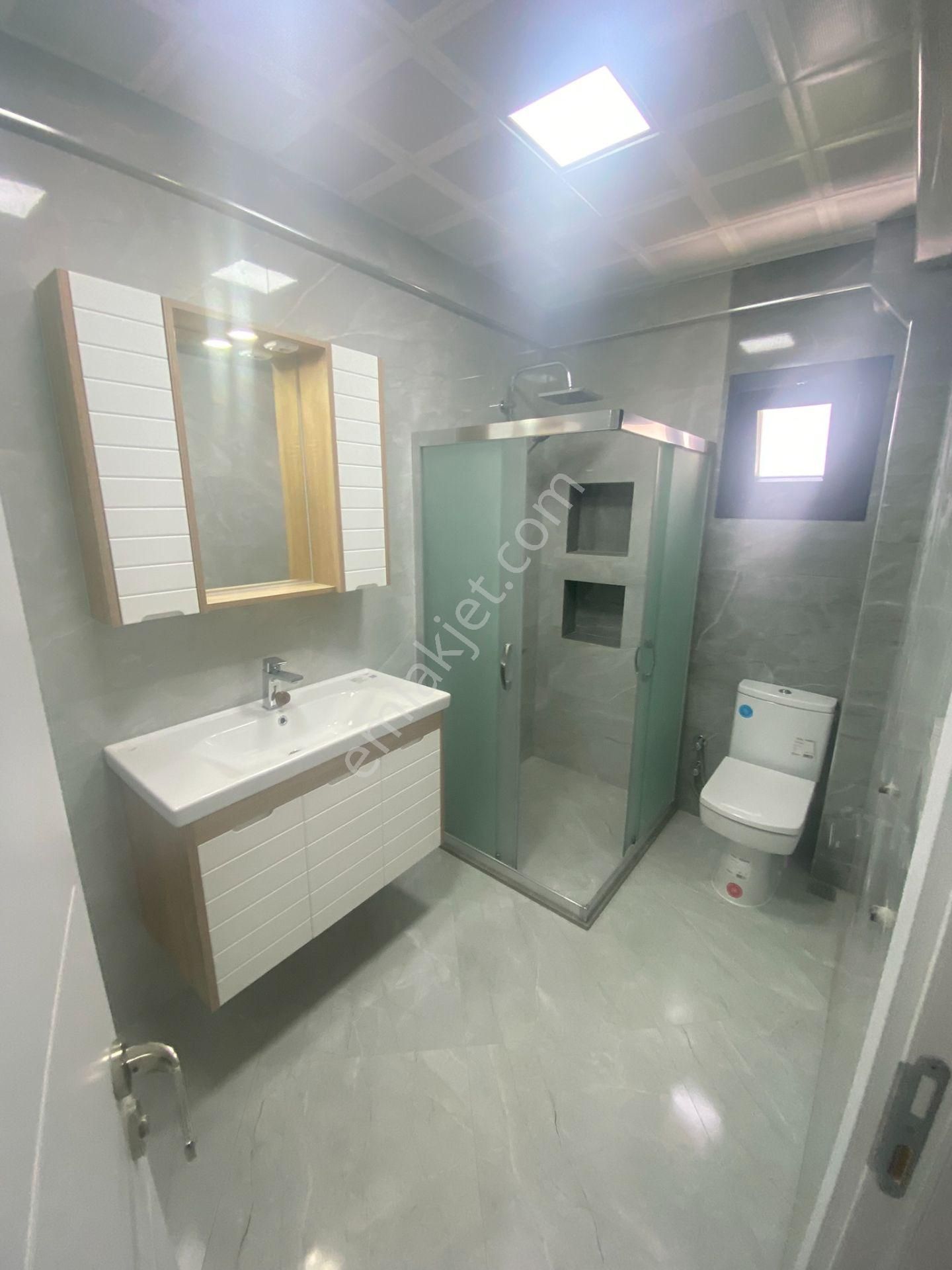 Dikili Güven Emlak'tan Cumhuriyet Mahallesinde Satılık 6+1 Villa - Görsel 21