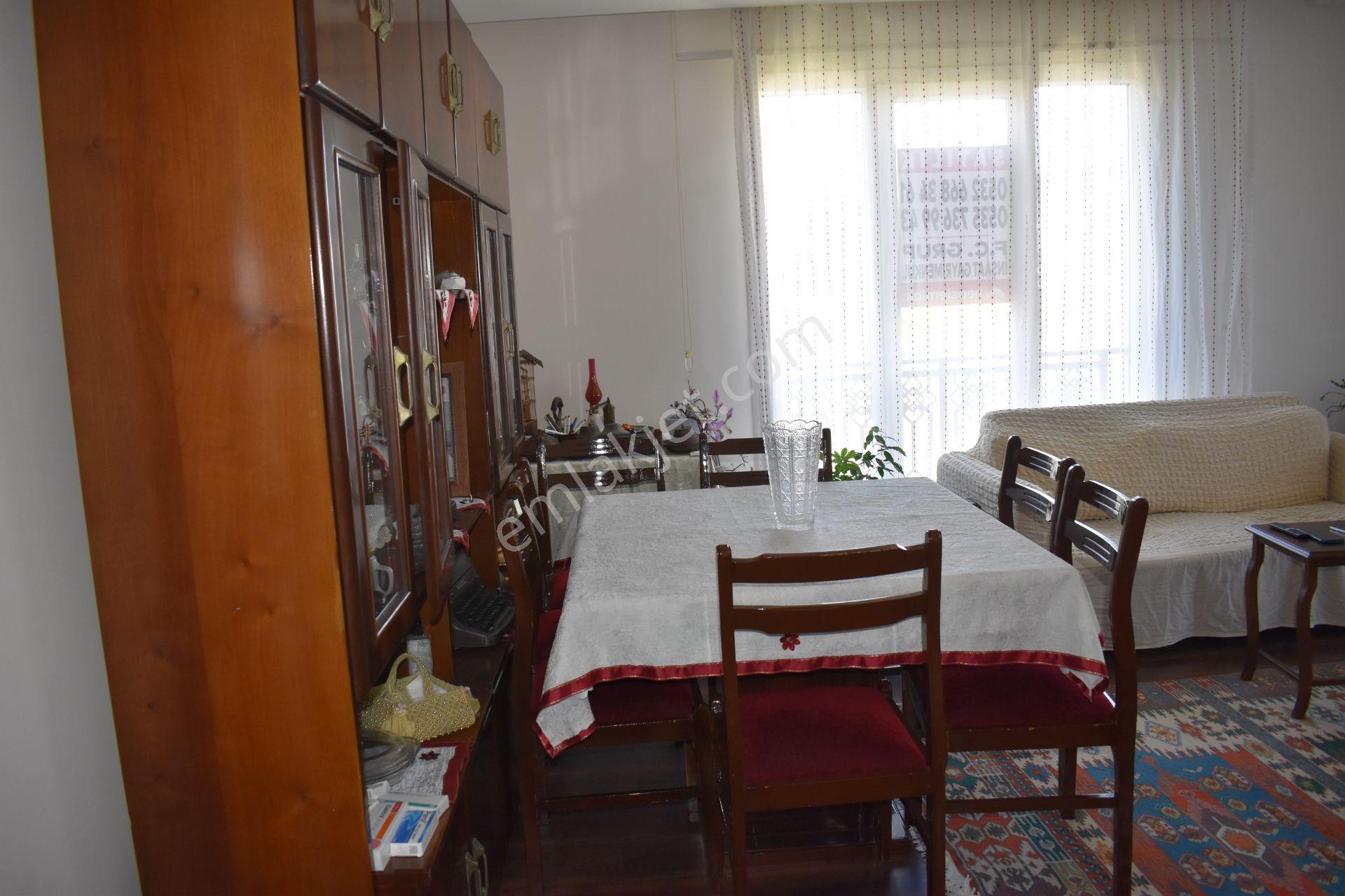 Büyükçekmece Atatürk Mah Lüks Butik Sitede Arakat 2+1 Satılık Daire - Görsel 4