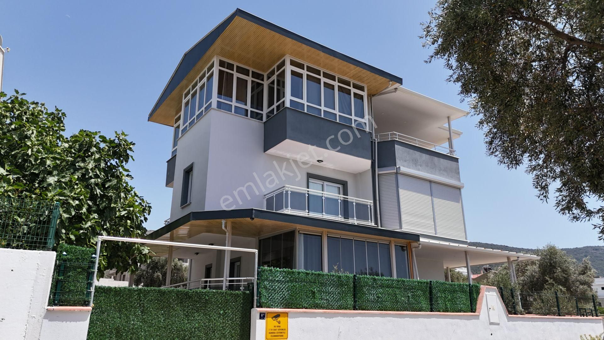 Didim Akbük Satılık Villa Panoromik Deniz Manzaralı 3,5+1 Bitişik Nizam Villa