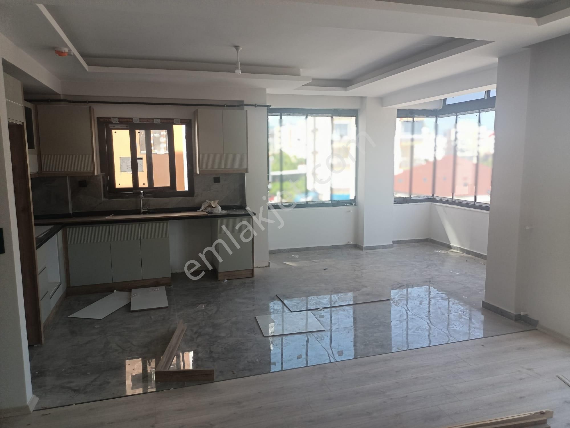 Mezitli Davultepe Satılık Daire  ANATCA'DAN DAVULTEPE'DE 2+1 HAVUZLU SİTE İÇİ SATILIK DAİRE