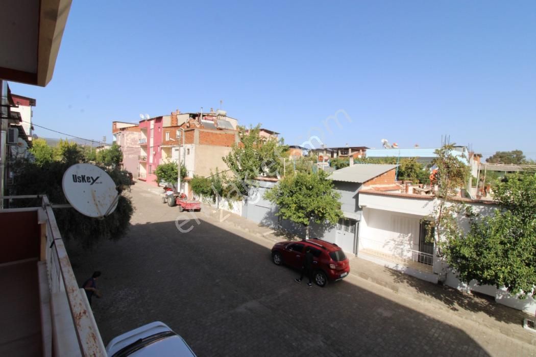 Aydın Germencik Ortaklar Merkezi De Köşe Başı 5 Katlı Bina 5 Daire 2 Dükkan Her Daire 178 M2 - Görsel 14