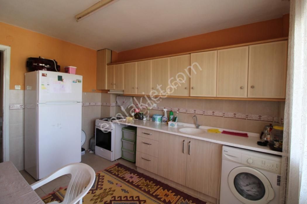 Aydın Germencik Ortaklar Merkezi De Köşe Başı 5 Katlı Bina 5 Daire 2 Dükkan Her Daire 178 M2 - Görsel 32