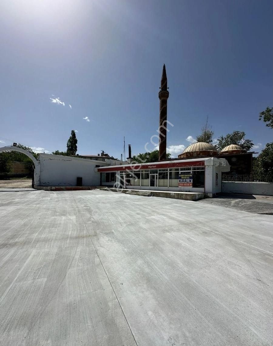Edremit Eski Cami Kiralık Dükkan & Mağaza EDREMİT'TE YOLA SIFIR KİRALIK İŞYERİ