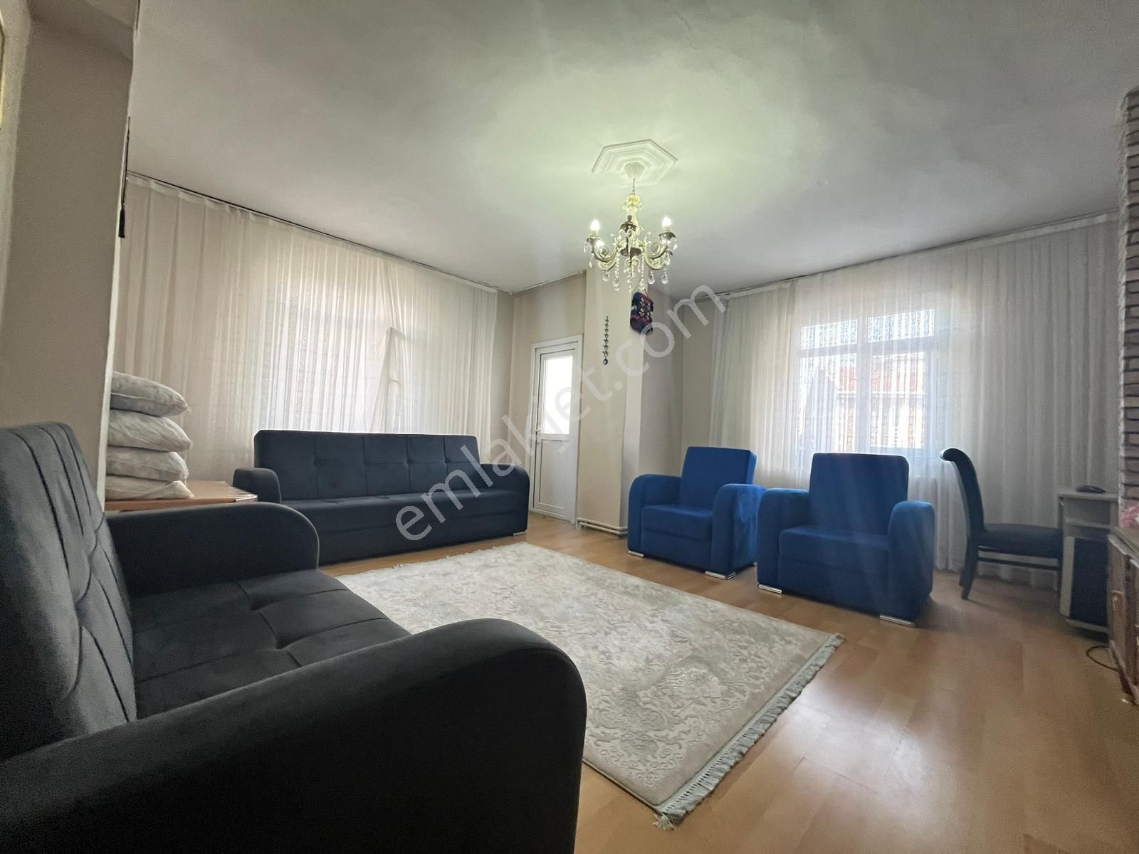 Esenler Fatih Satılık Daire  TÜRKİYE EMLAK FATİH MAH 2+1 KULANIŞLI 3.KAT 110m2 DAİRE KOD 2432