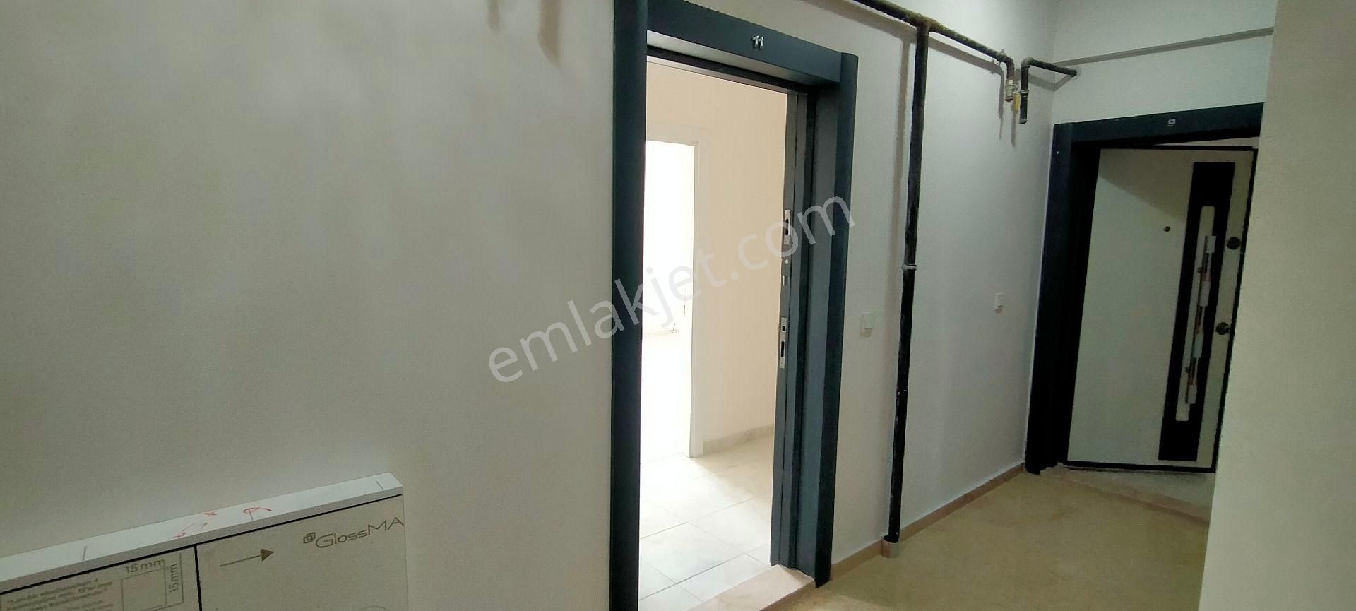 Sancaktepe Merve Satılık Daire Sancaktepe Satılık 4+1 130m² Üstdubleks Asansörlü 