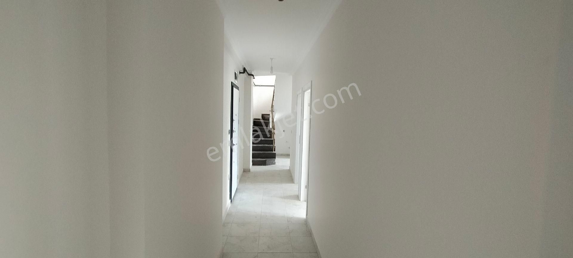 Sancaktepe Satılık 4+1 130m² Üstdubleks Asansörlü - Görsel 3