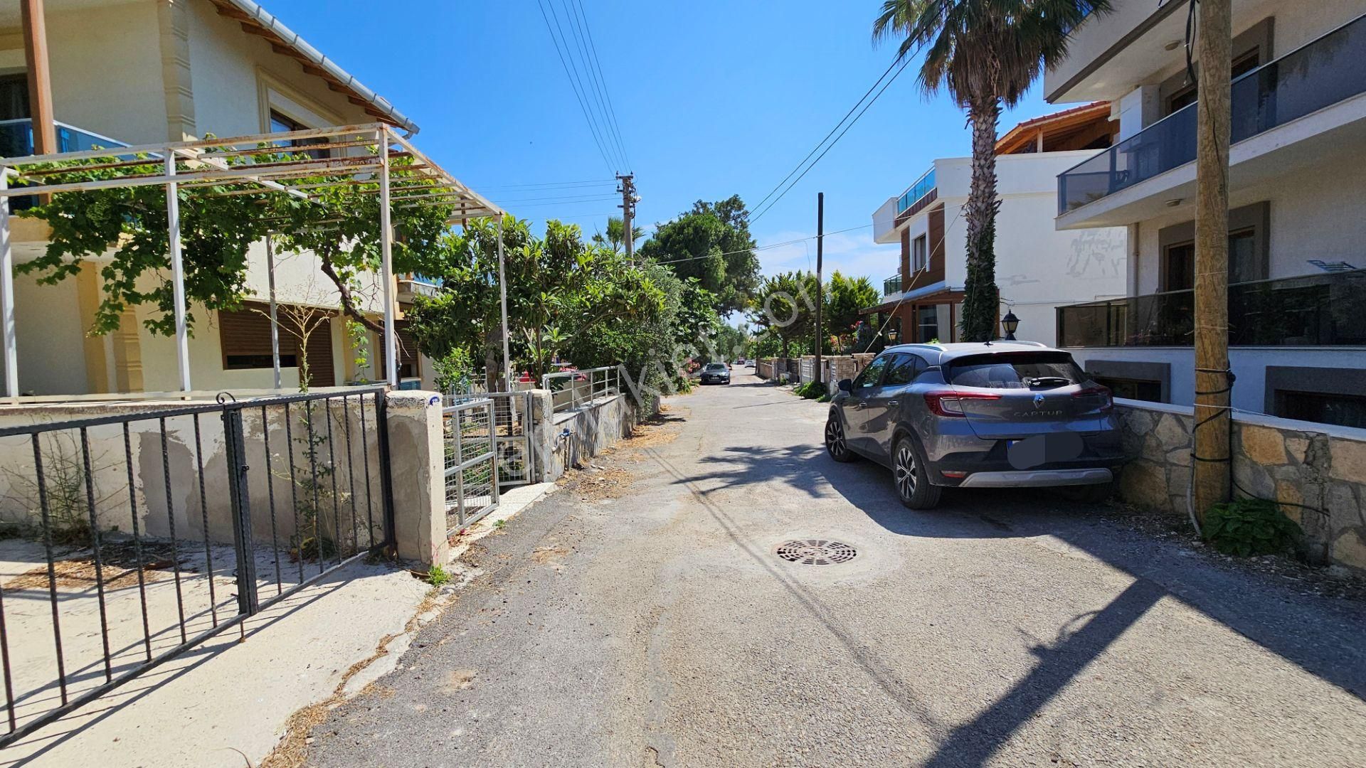 Urla Güvendik Kiralık Villa  Çeşmealtı'nda Denize Yürüme Mesafesinde Sezonluk Kiralık