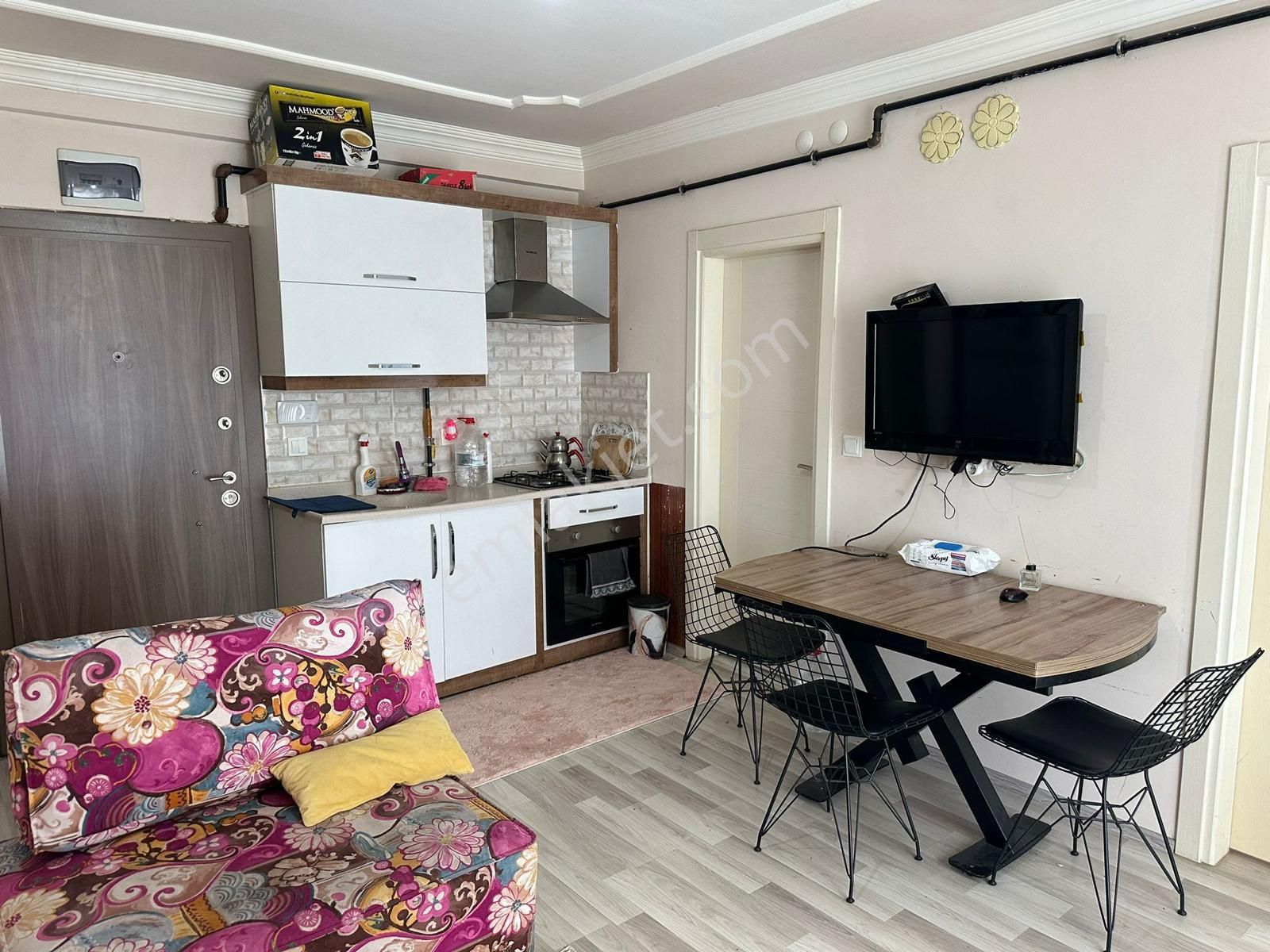 Karaman Merkez Şeyh Edebali Satılık Daire  PRESTİJ'DEN KARAMAN / MERKEZ ŞEYH EDEBALİ MAH. 1+1 ARAKAT 60 m² DOĞU CEPHE