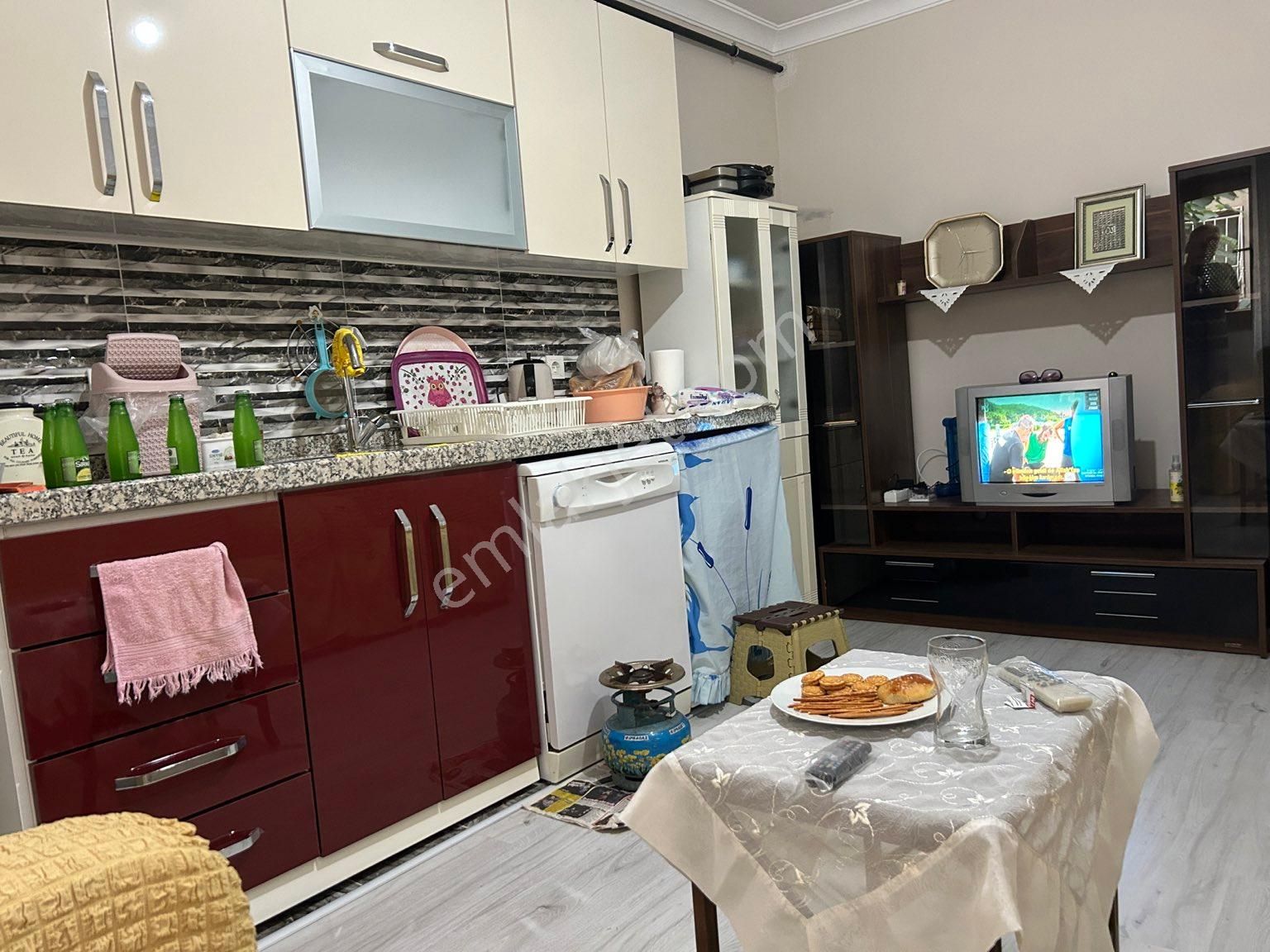 Buca Hürriyet Satılık Daire BUCA ŞİRİNYER CİVARINDA 70 m2 DEPOLU 1+1 SATILIK DAİRE