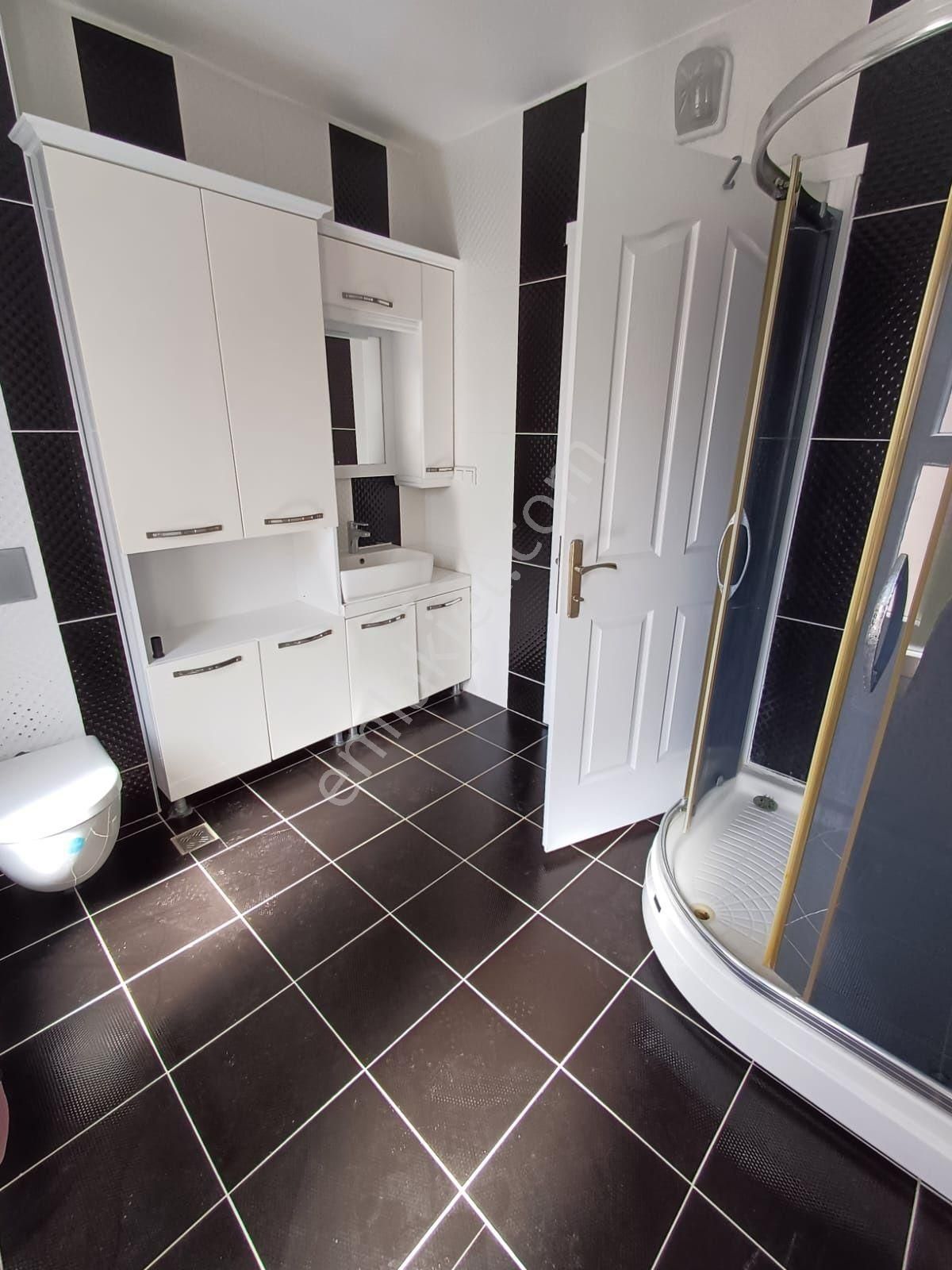 Şifne De 5 Oda 3 Banyo Kapalı Garaj Klimalı Tek Müstakil Villa - Görsel 31