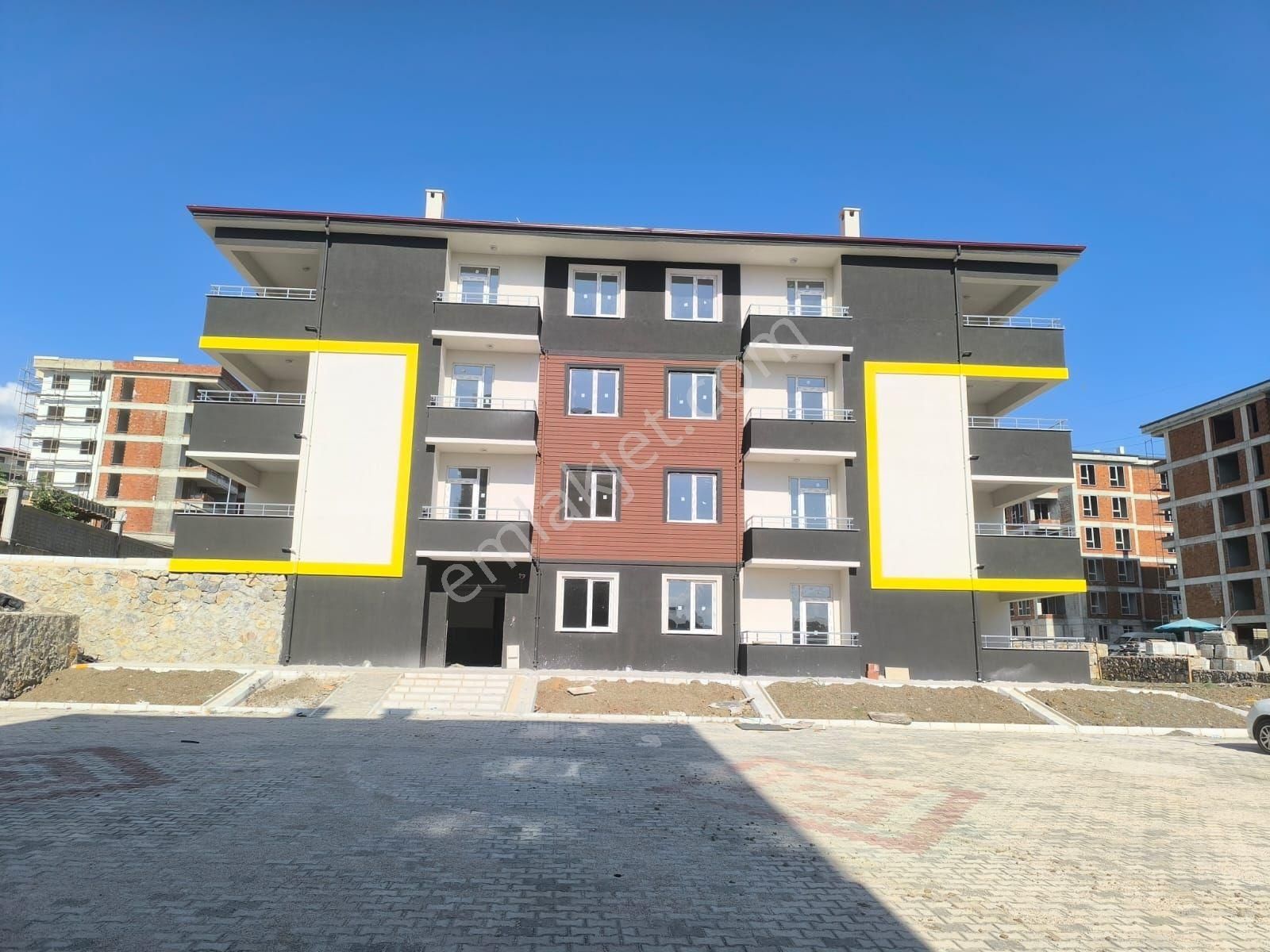 Tokat Merkez Güneşli Satılık Daire Tokat Merkez Güneslide satlik 2+1 daire