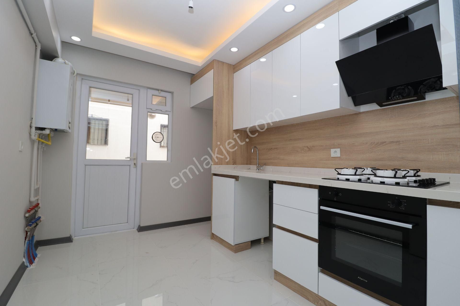 Etimesgut Elvan Satılık Daire  AKİF'ten ETİMESGUT ELVAN'da ÜÇ CEPHELİ FUL+FUL 3+1 SATILIK DAİRE