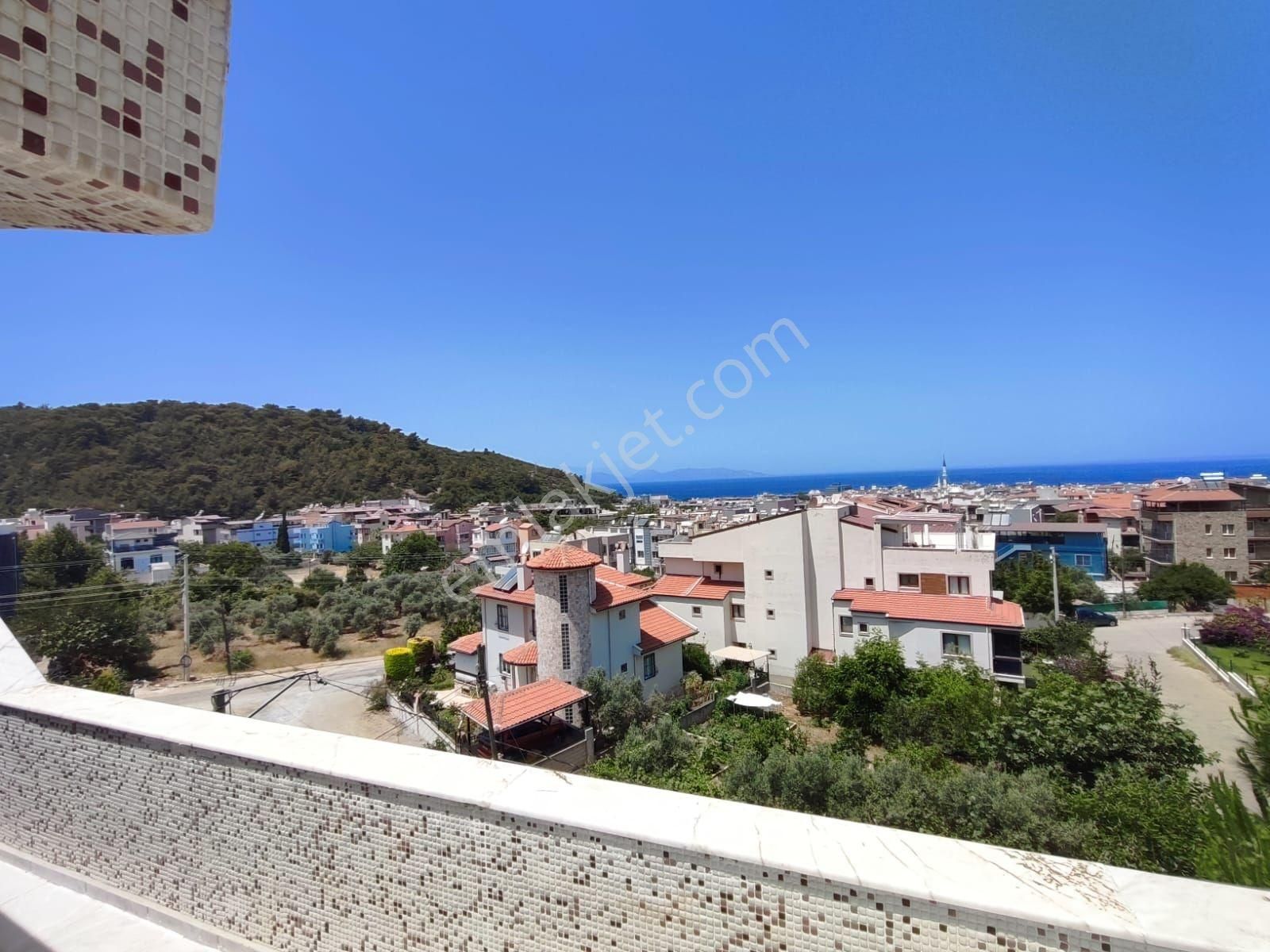 Kuşadası Güzelçamlı Da Deniz Ve Doğa Manzaralı 5+2 Malikane