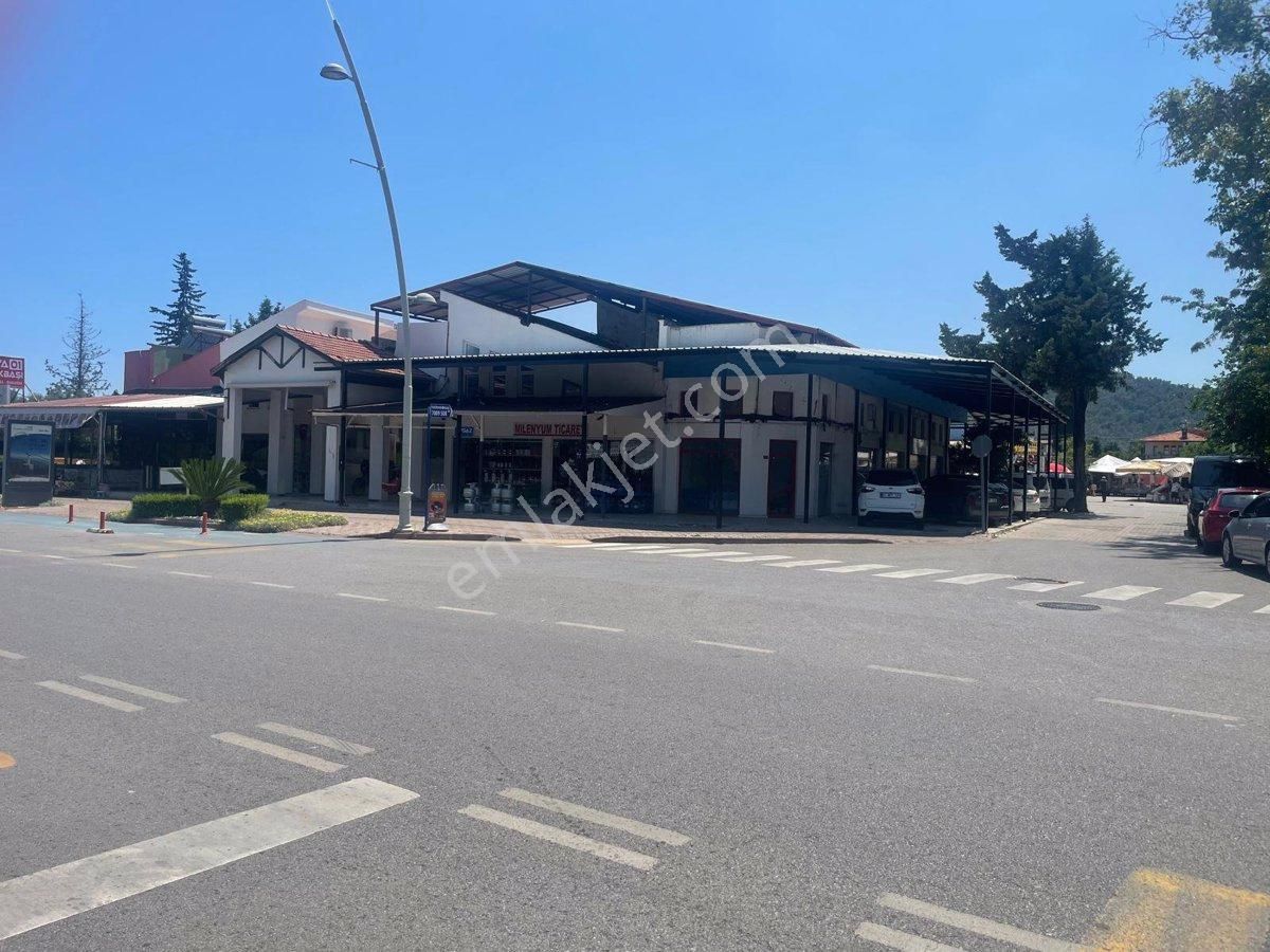 Kemer Tekirova Kiralık Dükkan & Mağaza ANTALYA TEKİROVA MERKEZ KURUMSALA UYGUN 700 M2 BODRUMLU DÜKKAN