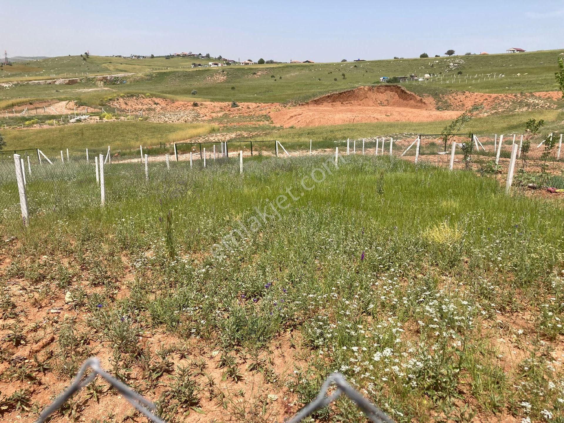 Keçiören Bağlum Güzelyurt Satılık Tarla TOPRAK EMLAKTAN ANKARA KEÇİÖREN BAĞLUM MAHALLESİNDE ARSA 