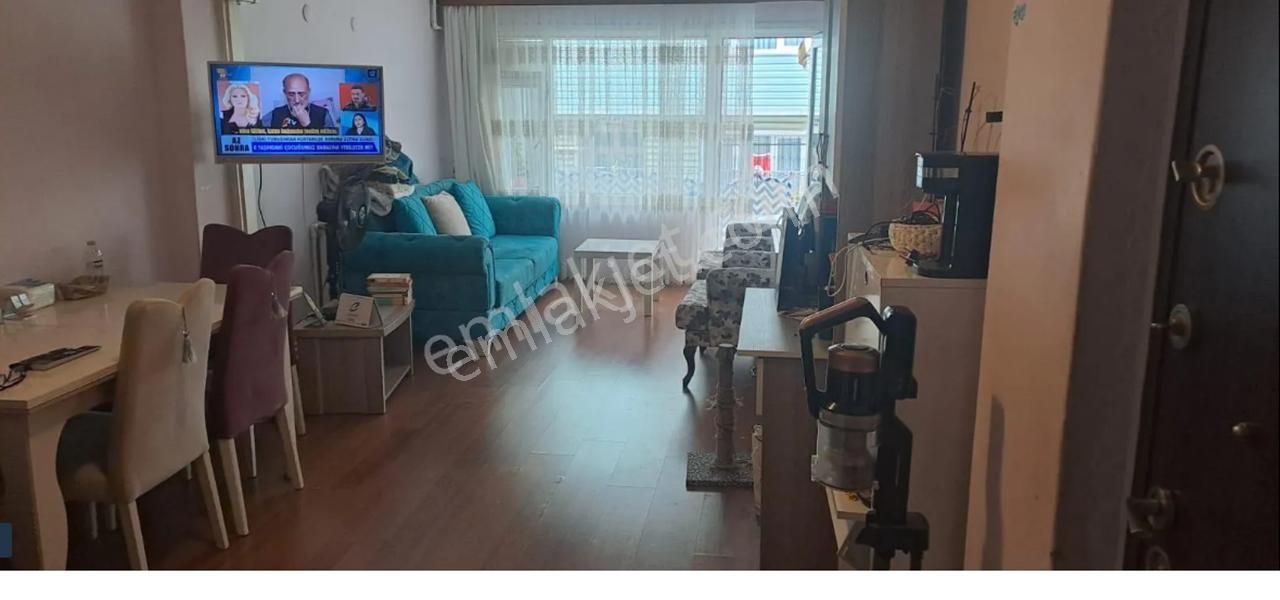 Üsküdar Selami Ali Satılık Daire  DEVA'dan FISTIKAĞACI VE METROYA YAKIN BALKONLU ARAKAT DAİRE 