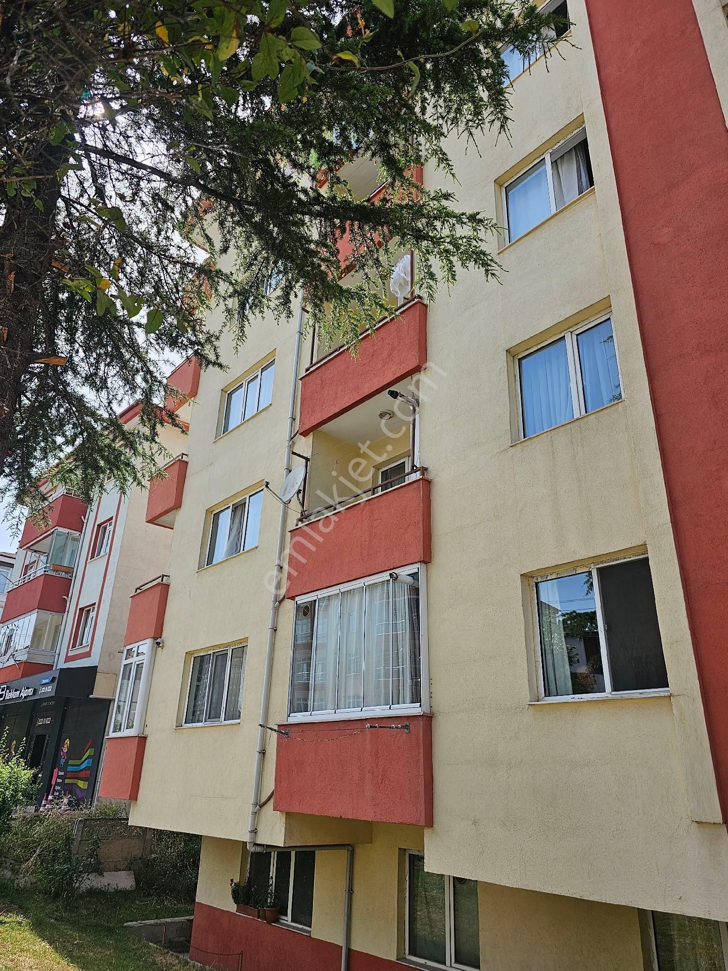 Bolu Merkez Kültür Kiralık Daire kültür mahallesi 3+1 yenilenmiş daire