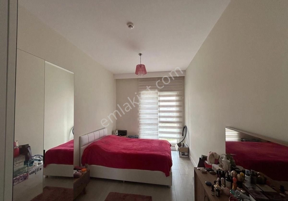 Çankaya İlkbahar Kiralık Daire ÇANKAYA İLKBAHAR SİNPAŞ MARİNA SİTESİNDE 20.KAT FULL MOBİLYALI 1+1 DAİRE