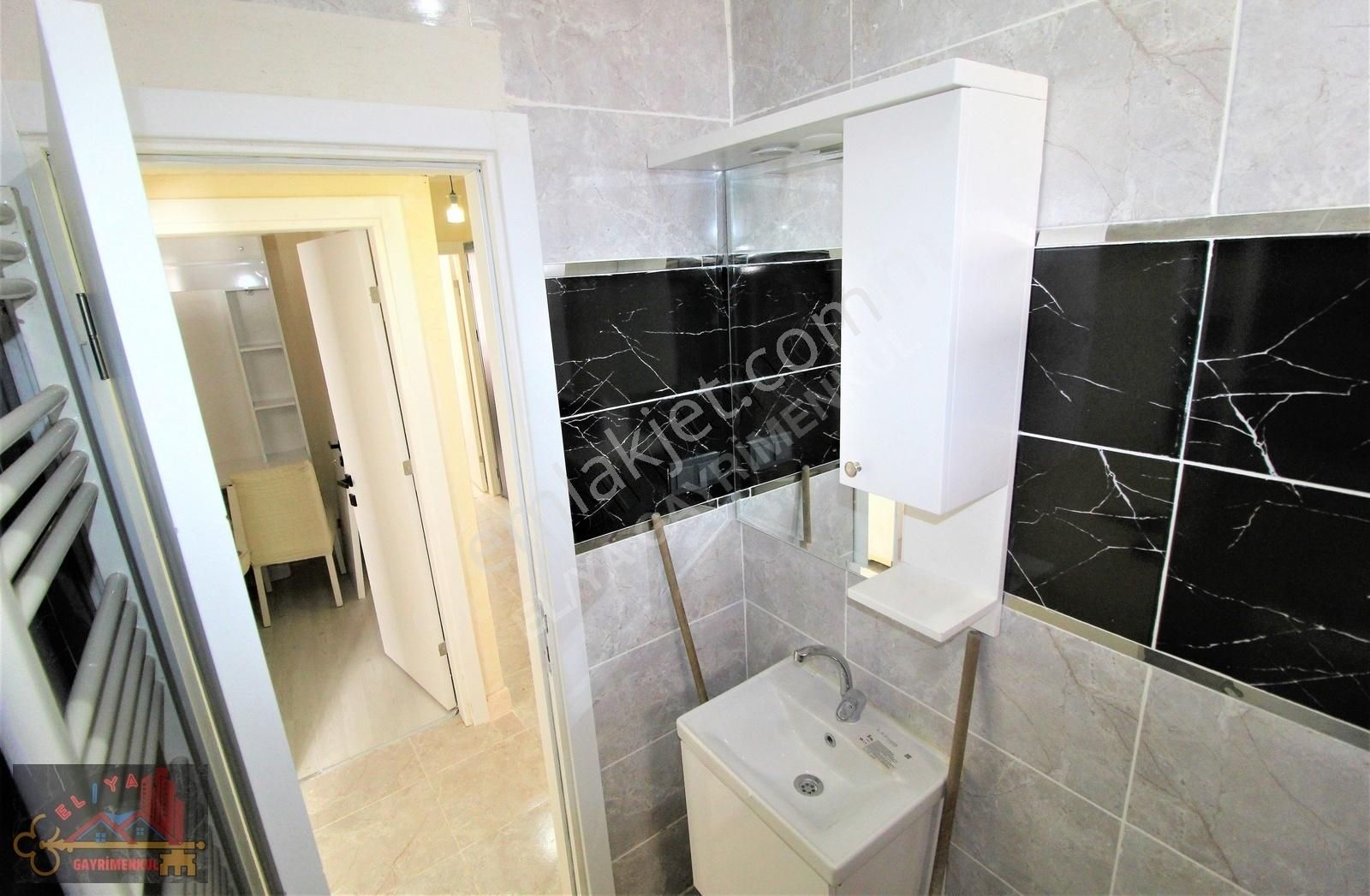 El/ya 'dan Bahçelievler Cadde Üzeri~ 3+1 ~eşyalı - Görsel 16